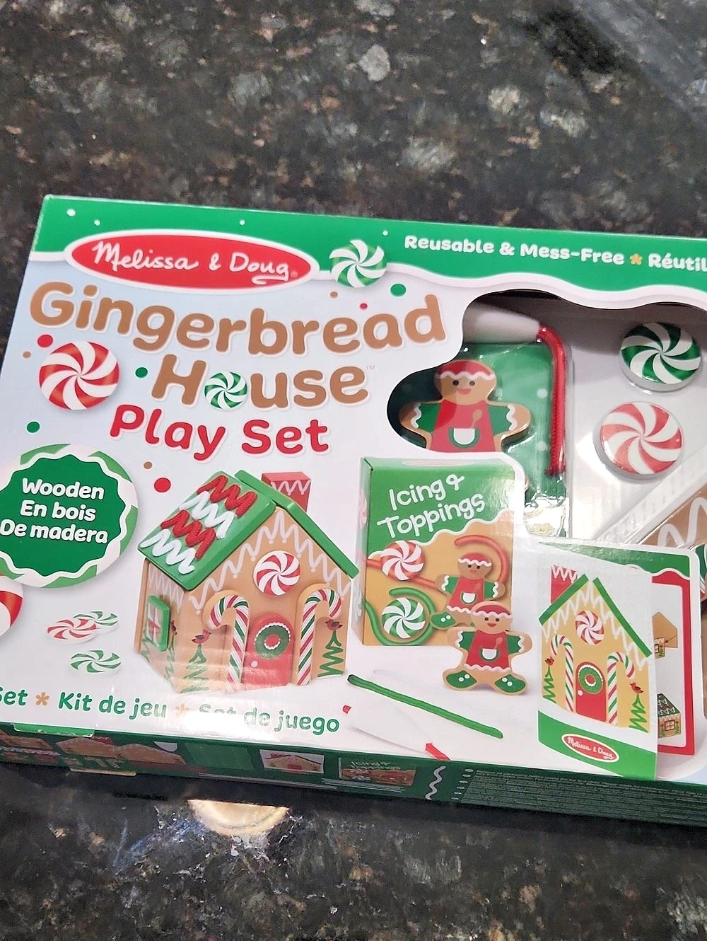 Melissa & Doug Gingerbread House Play Set 38-Piece Wooden Holiday Play Set